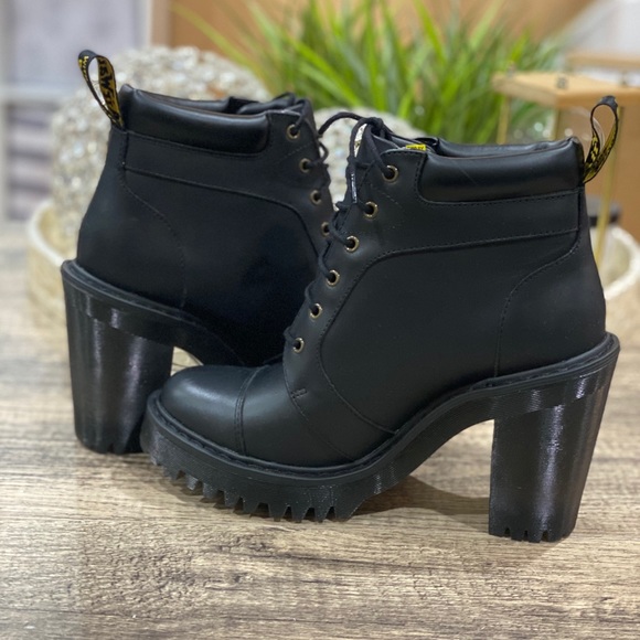 Dr. Martens Averil 6-eye Padded Collar Heel Boots - Picture 9 of 16